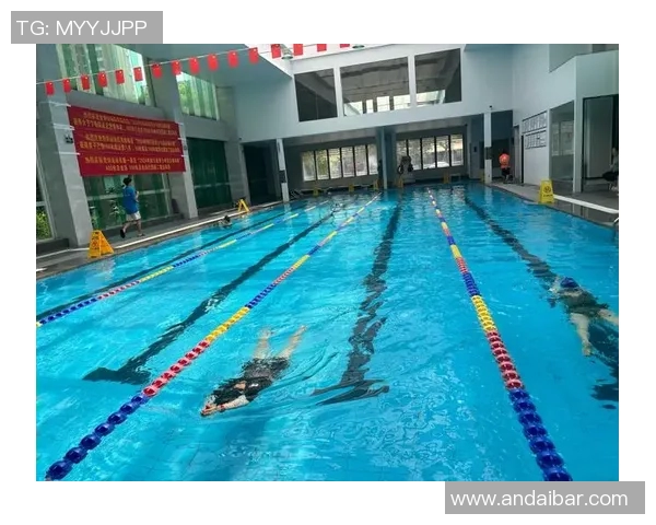 游泳技术提升全攻略：从基础动作到高级技巧全面解析